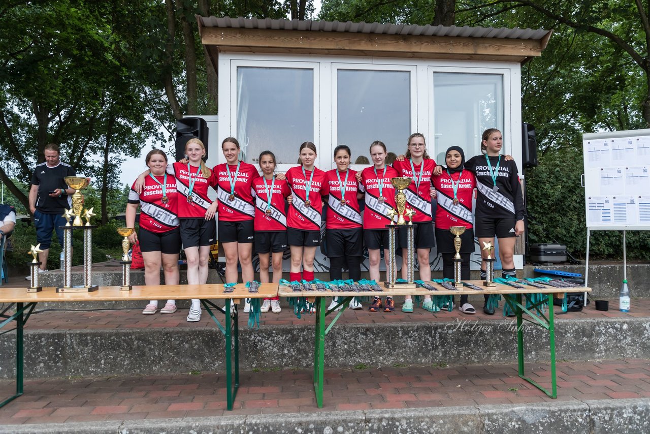Bild 83 - Loewinnen Cup